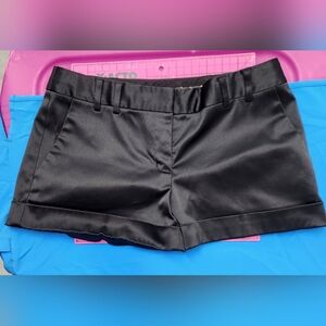 Express Vintage Design Studio, Editor Style. Satin Taylored Shorts Size 6